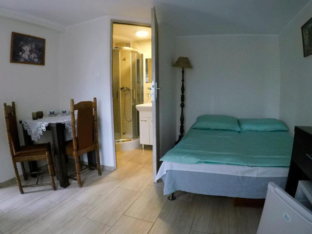 U Grazyny Hotell Kołobrzeg Exteriör bild